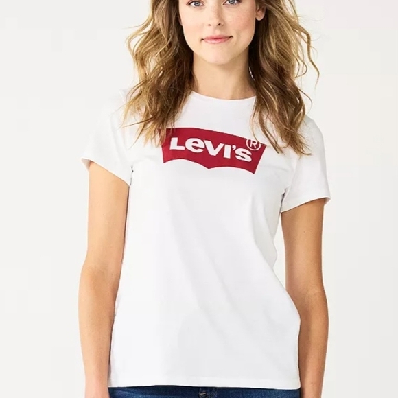 Levi's Tops - Levi's White Short-Sleeve Tee with Red Logo Size XS Casual Streetwear